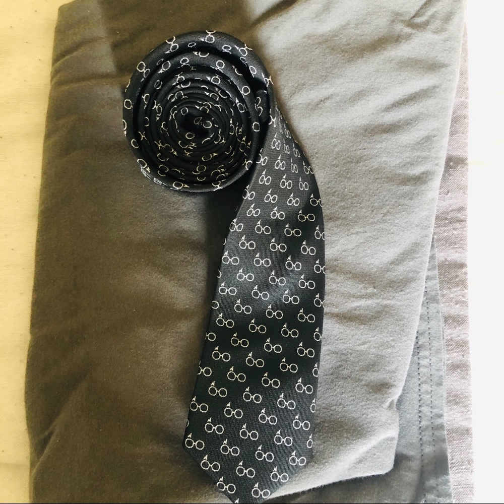 LAST ONE Harry Potter glasses tie